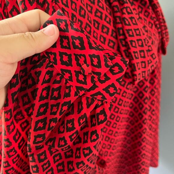 Vintage Josephine Women red & black patterned button up collared blouse - Picture 10 of 11